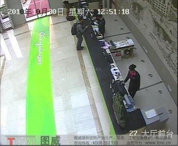 D1效果-某酒店前臺全景視頻監控錄像演示